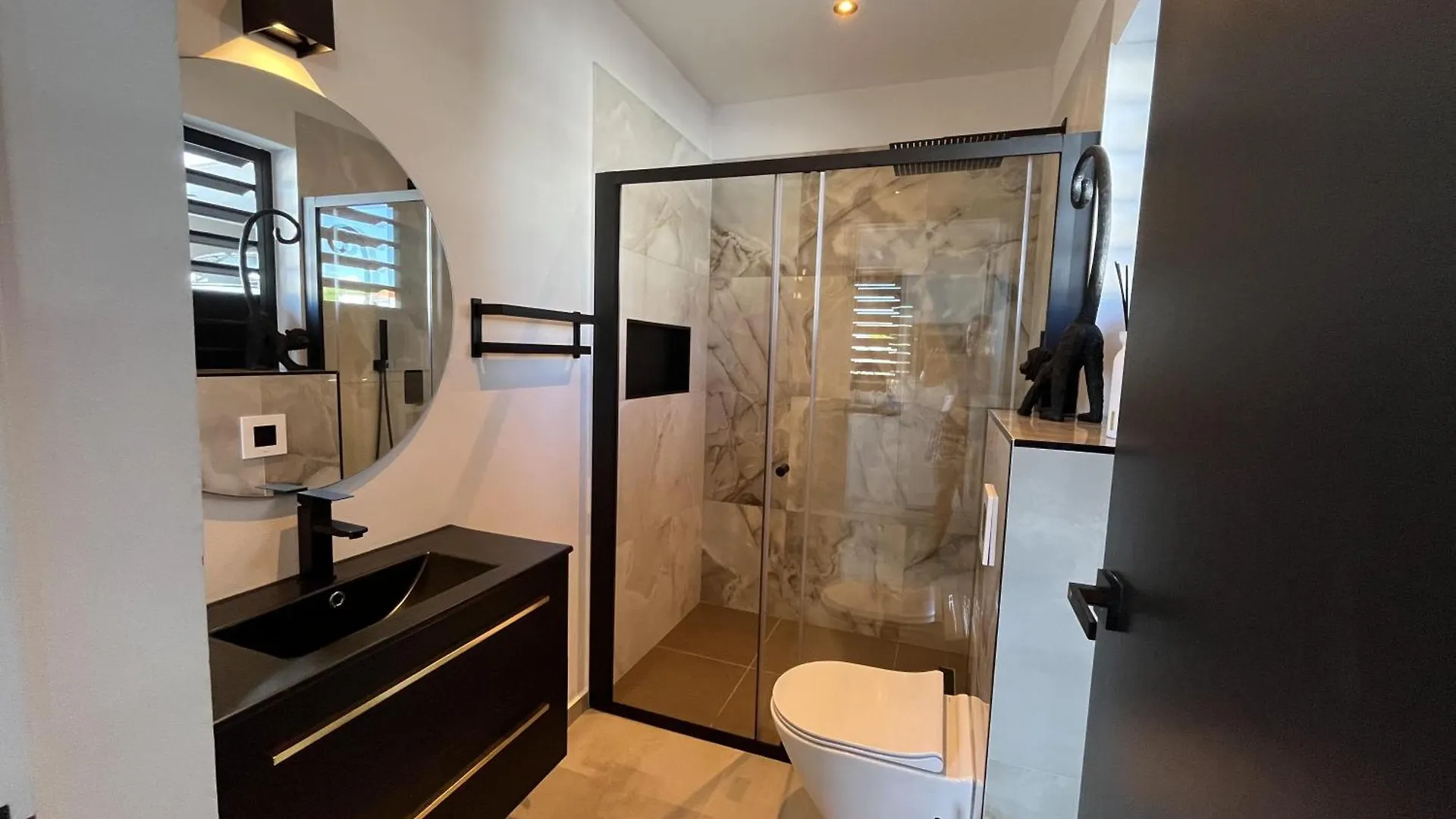 Luxury Studio With Private Jacuzzi Near Beaches Grote Berg 0*,  Curaçao